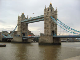  Тауэрский мост в Лондоне